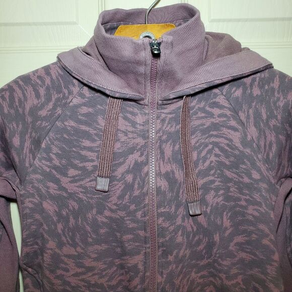 Athleta Triumph Printed Hoodie Jacket Size XXS - Picture 3 of 13